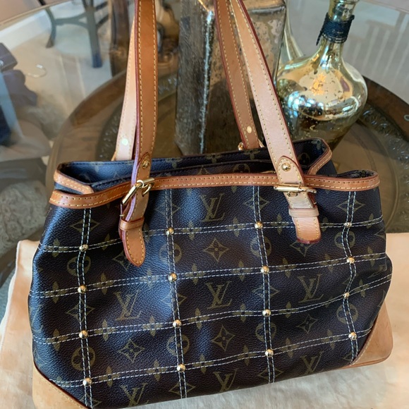 Louis Vuitton Riveting purse - Picture 2 of 7